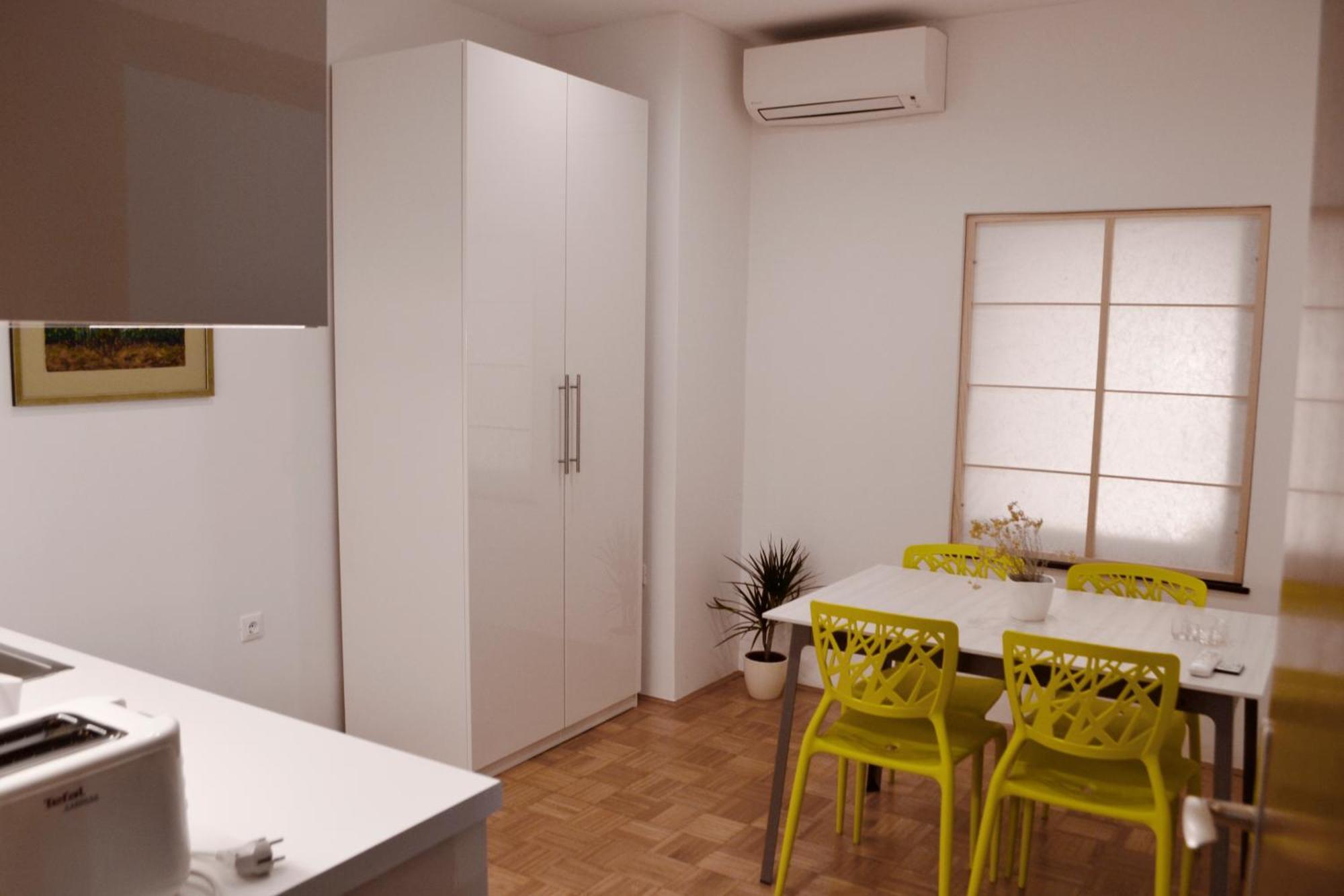 Studio in Ljubljana Center Esterno foto